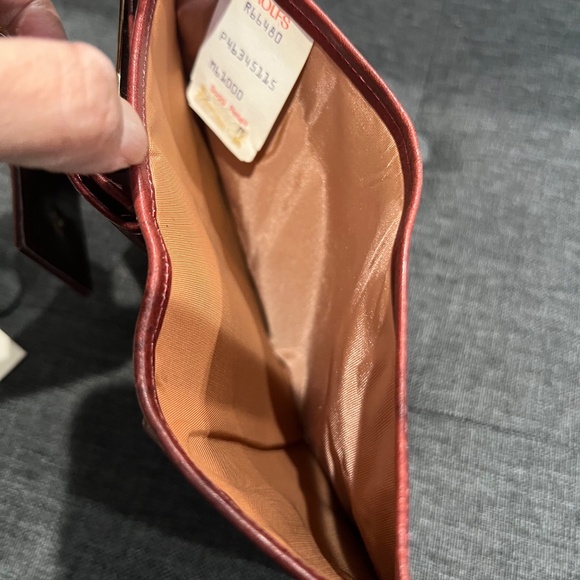 Rolfs Bifold Leather Wallet - Picture 10 of 10